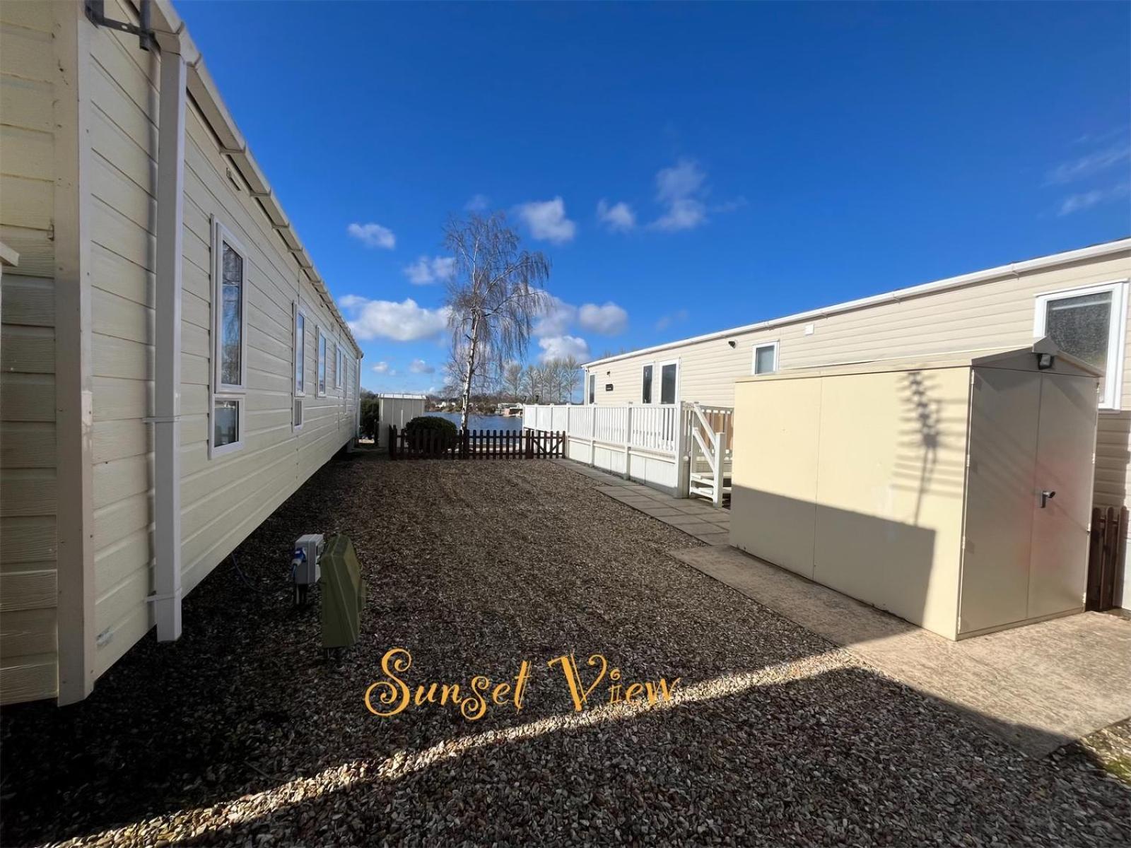 Tattershall Lakes Sunset View Caravan Lakeside, Hot Tub, Garden, Private Fishing Peg & Wifi Εξωτερικό φωτογραφία