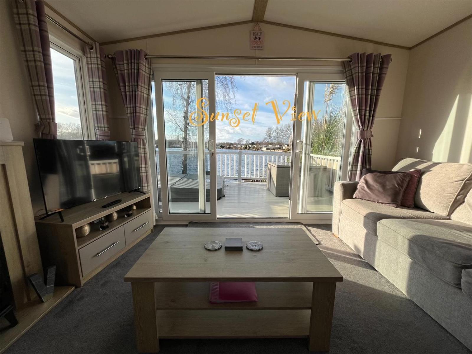 Tattershall Lakes Sunset View Caravan Lakeside, Hot Tub, Garden, Private Fishing Peg & Wifi Εξωτερικό φωτογραφία