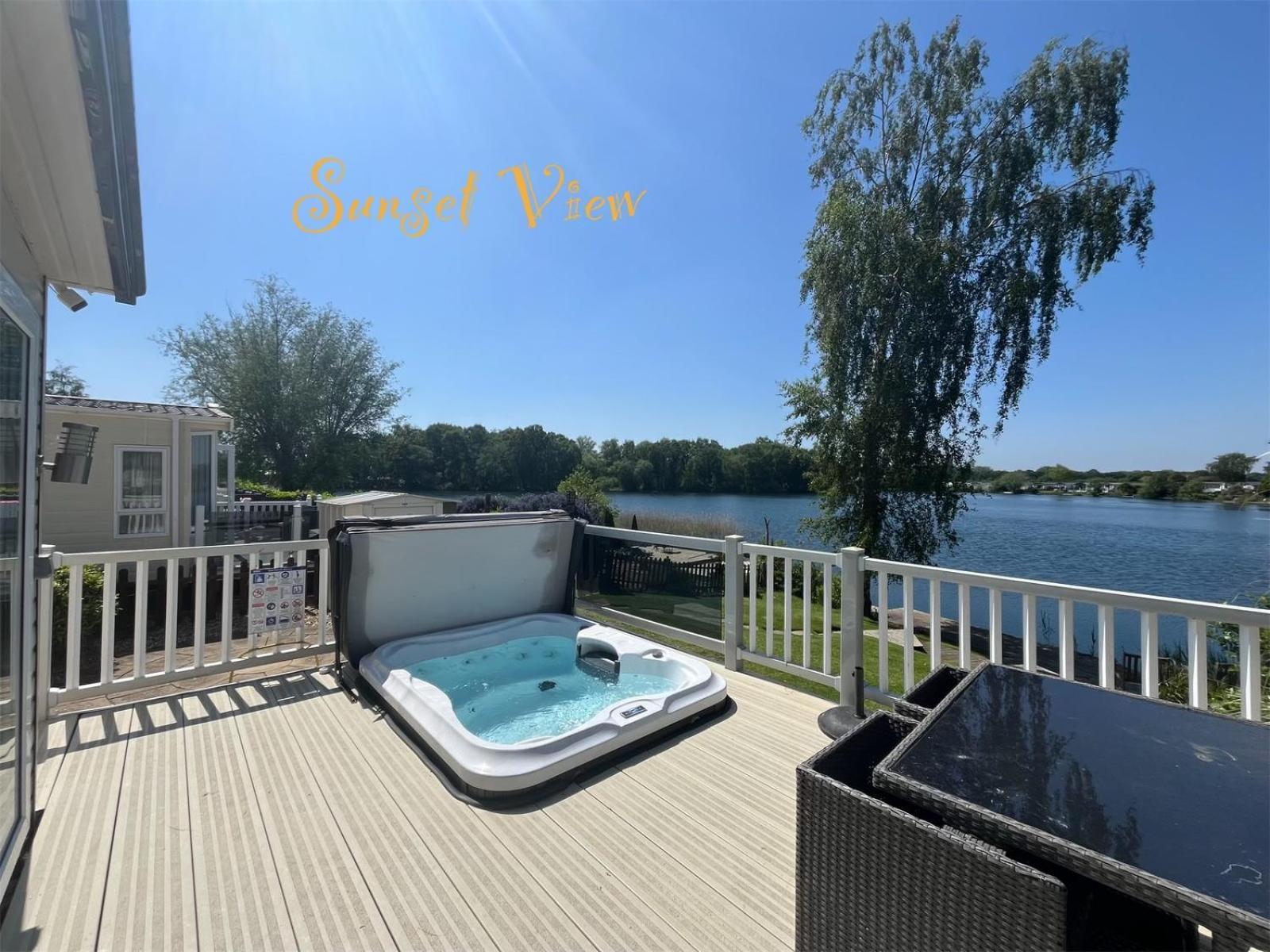 Tattershall Lakes Sunset View Caravan Lakeside, Hot Tub, Garden, Private Fishing Peg & Wifi Εξωτερικό φωτογραφία